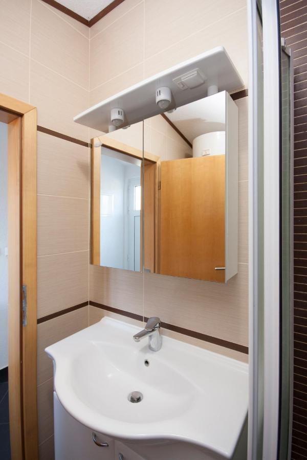 Apartman Sena Primošten Dış mekan fotoğraf